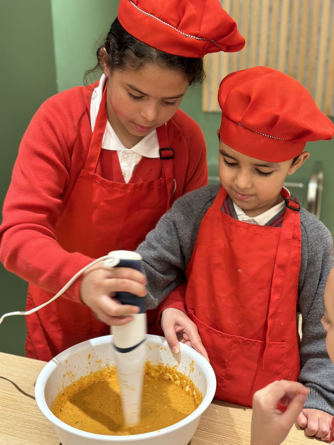 Concordia students in a cooking workshop — Concordia School Paris