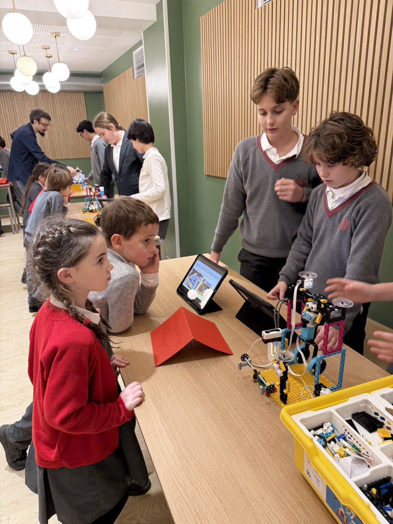 Concordia students — interdisciplinary STEM project